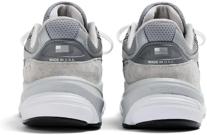 New Balance Men's Made in USA 990v6 Sneaker